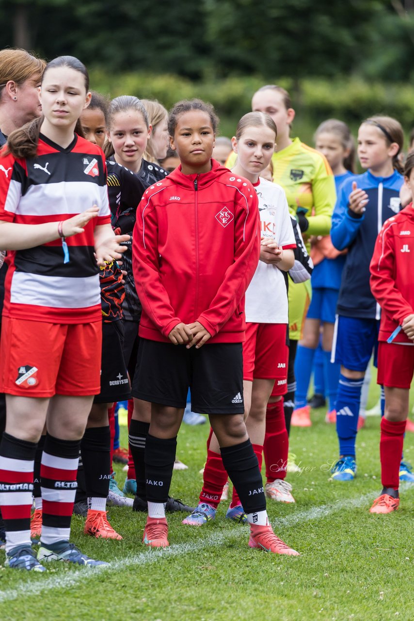 Bild 67 - Loewinnen Cup